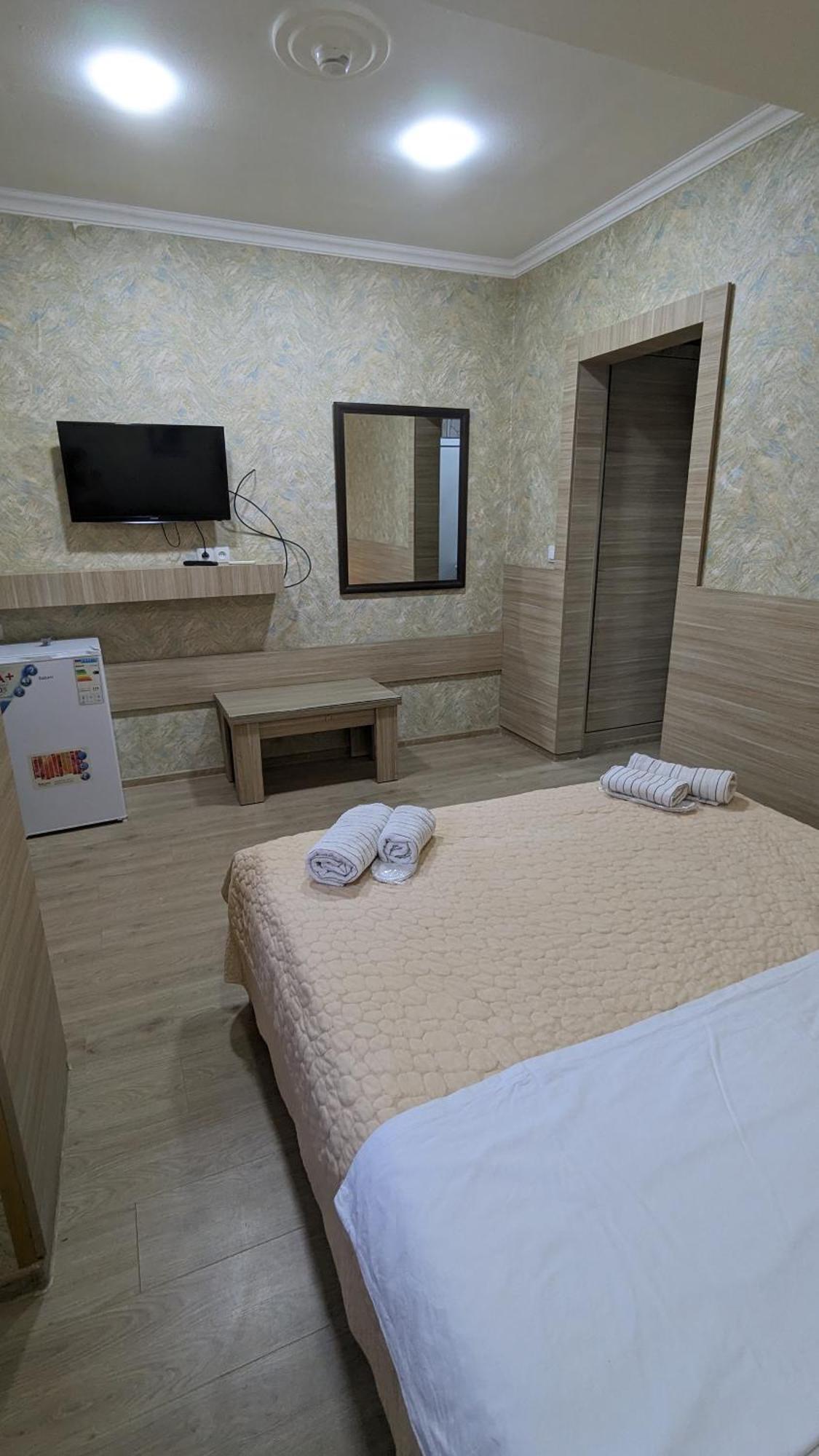 Dkd-Bridge Hotel Tbilisi Bagian luar foto