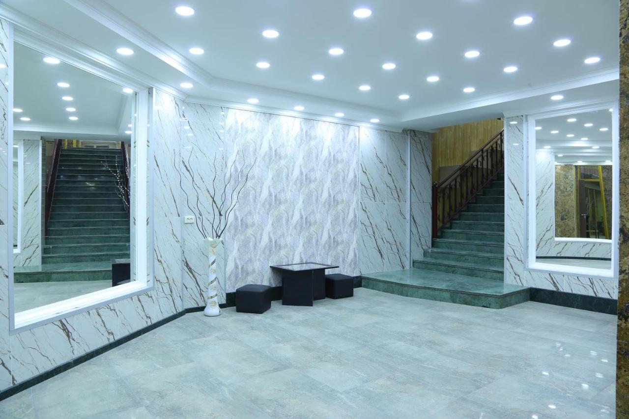 Dkd-Bridge Hotel Tbilisi Bagian luar foto