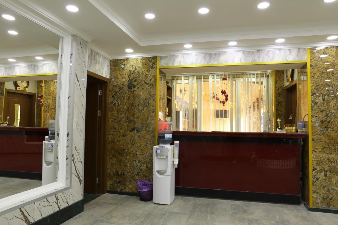 Dkd-Bridge Hotel Tbilisi Bagian luar foto