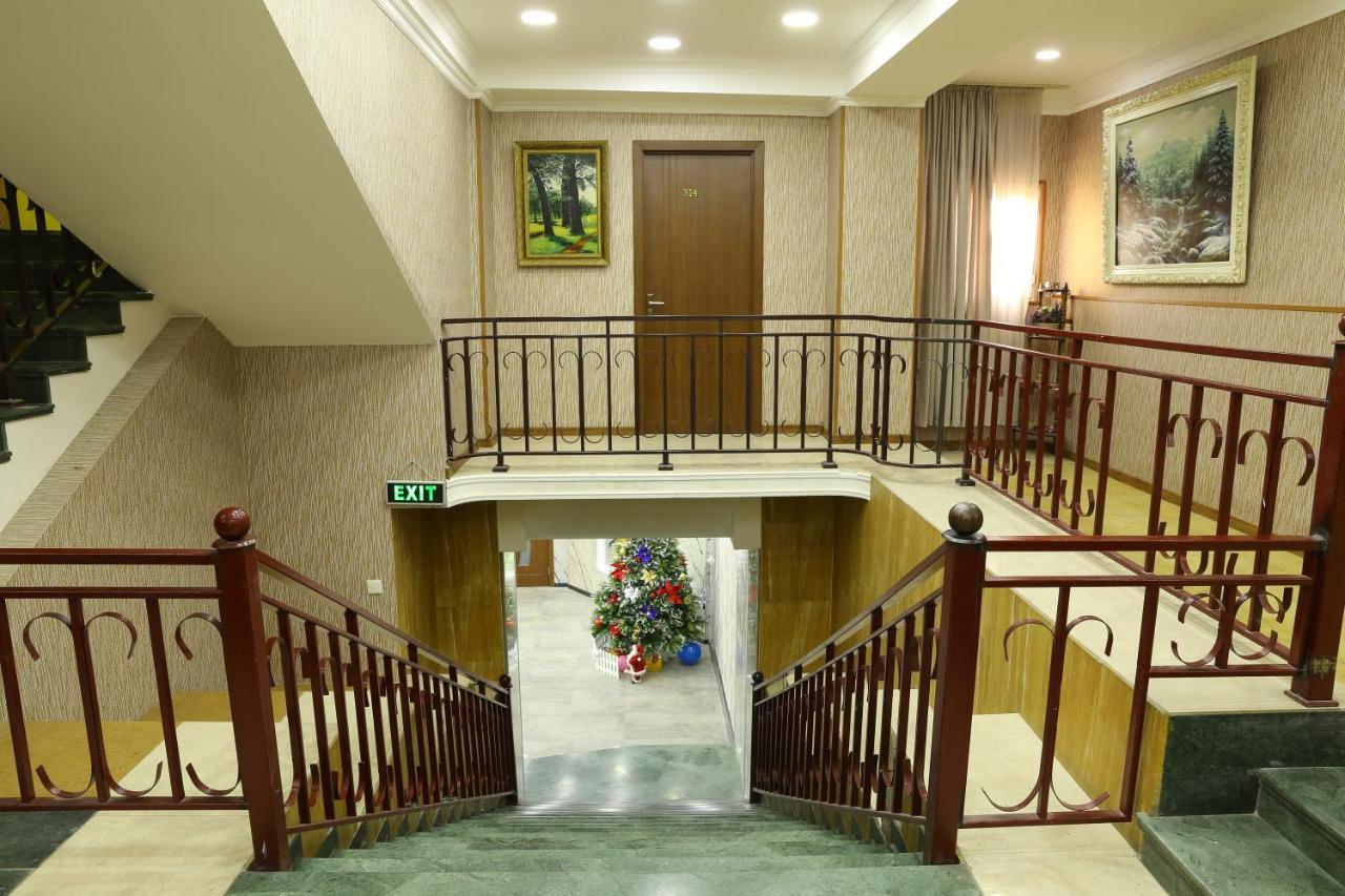 Dkd-Bridge Hotel Tbilisi Bagian luar foto