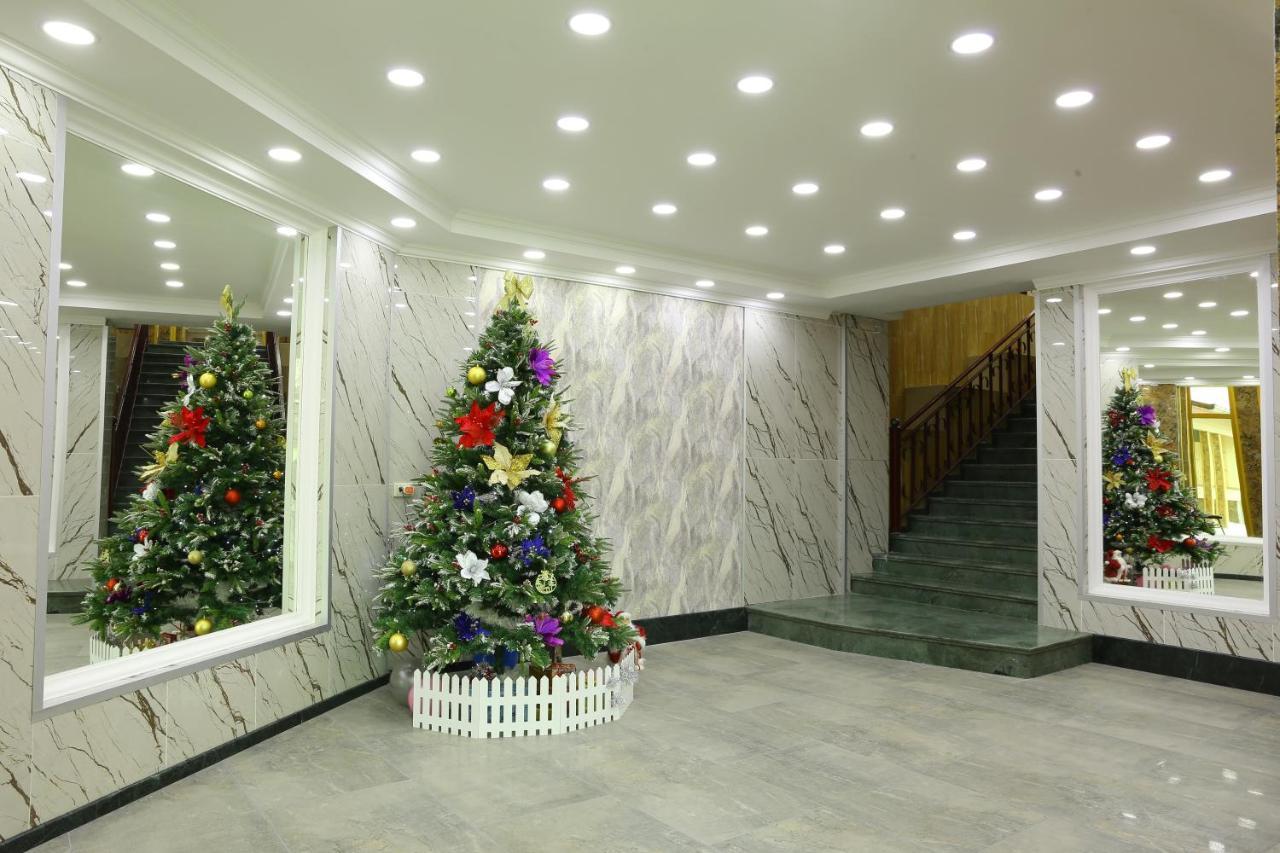 Dkd-Bridge Hotel Tbilisi Bagian luar foto
